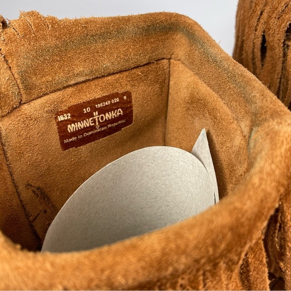 Minnetonka Brown 3-Layer Fringe Boots Size 10M - Picture 7 of 14